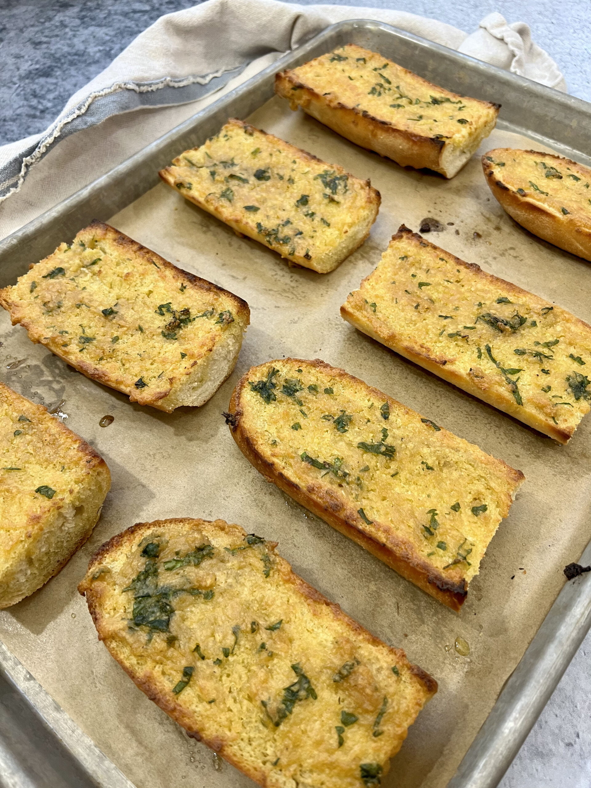 Garlic Confit Garlic Bread Vessys Gourmet Kitchen